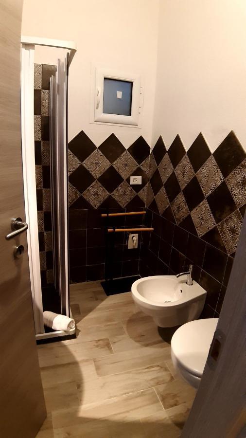Apartament Domo In Terranoa, Old Town Olbia Zewnętrze zdjęcie