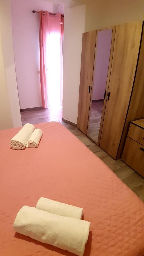 Apartament Domo In Terranoa, Old Town Olbia Zewnętrze zdjęcie